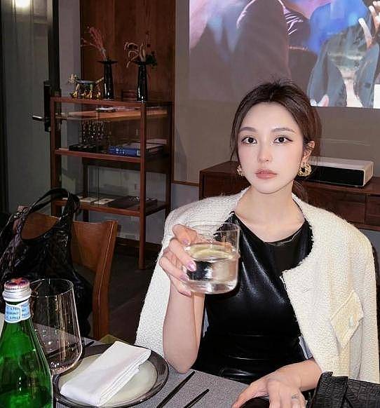 曾被罗志祥玩弄感情的周扬青，如今竟这般逆袭（组图） - 18