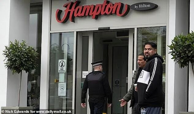 4星酒店开业后一天生意没做，全给黑户住了！还住了个恐怖分子！英国人气坏了...（组图） - 7