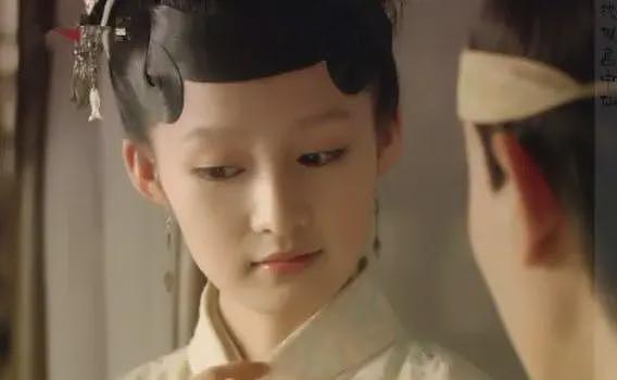 陈道明没说错,不拍戏就“消失”的李沁,已走上女演员另一条大道(组图) - 8