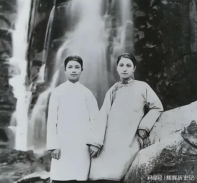 “赌王”何鸿燊的母亲有多美？珠圆玉润眉眼动人，美得惊为天人（组图） - 1