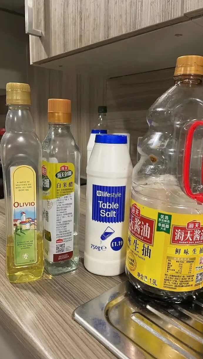震惊全网！中国留学生出二手被骂爆！这些东西都敢拿出来卖？网友：不愧是留子（组图） - 5