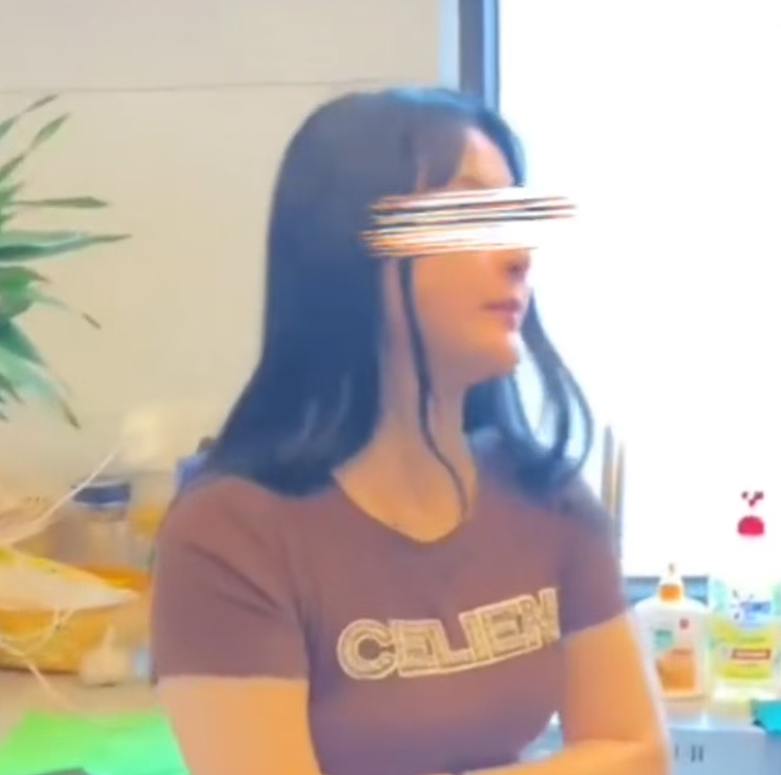 02年男模发现已婚女客户约会其他人后破防,上门撕X场面太乱太狗血!(组图) - 8