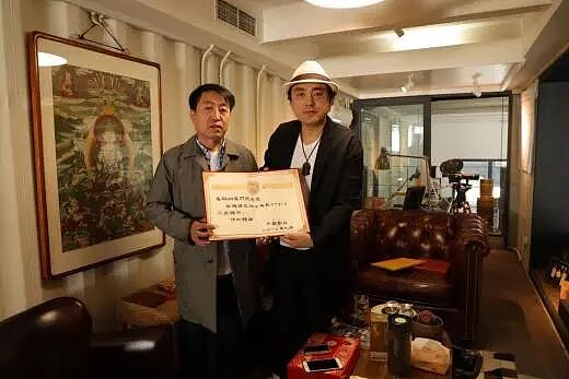 【社交】《731》12.5亿！妻子产后9天就进组，女儿出生12天就参演，导演赵林山死磕11年值吗（组图） - 7