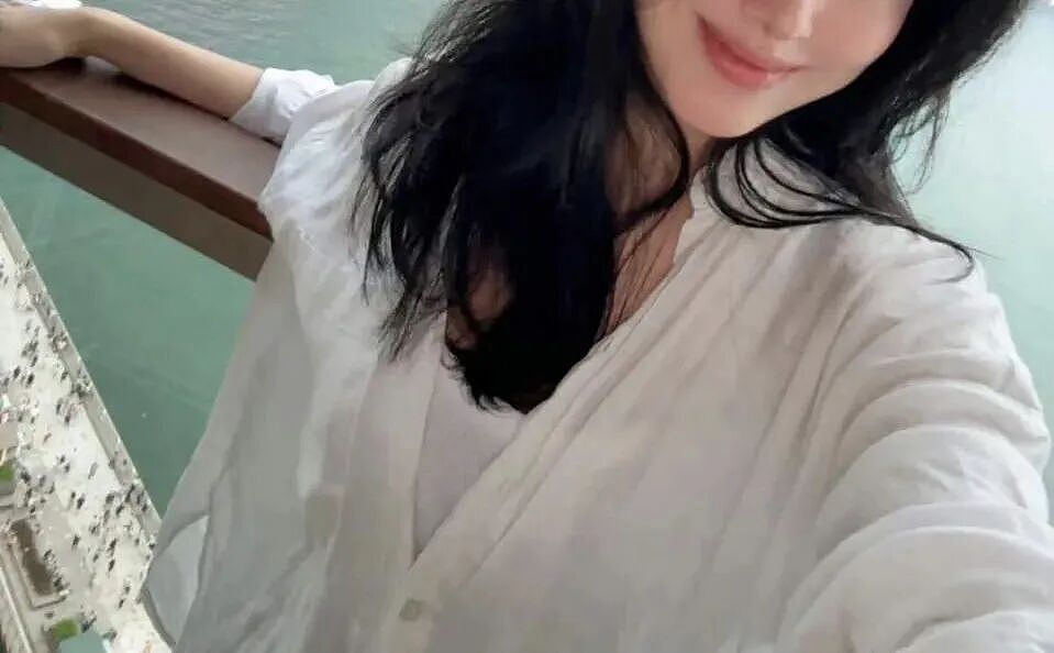 杨采钰孕期健身硬刚豪门?网友:这是在手撕未婚妻,逼宫要名分(组图) - 5