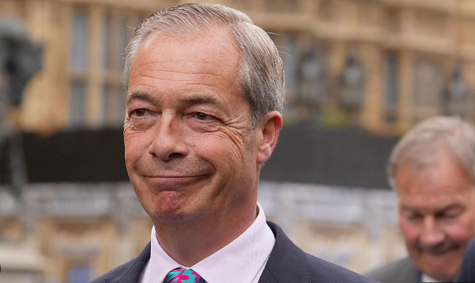 英国要取消永居?下任首相热门人选放话:禁用NHS、门槛继续提高!全网炸锅...(组图) - 2