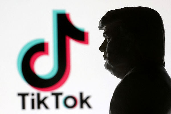 TikTok逃过封杀!传特朗普本周拍板协议,美国投资人握8成股权(组图) - 1