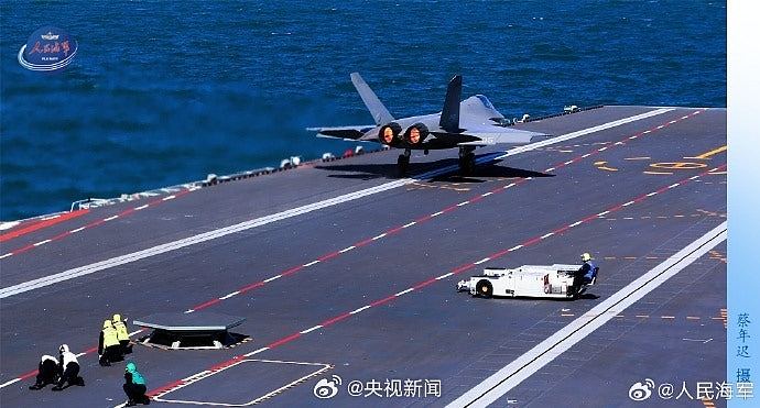 歼-15T、歼-35、空警-600在福建舰完成起降训练,专家解读(组图) - 2