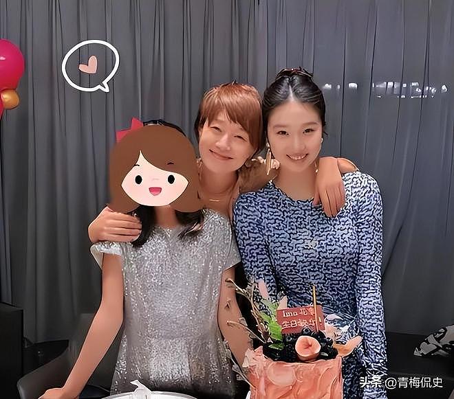 49岁马伊琍没想到，辛苦养大的17岁女儿文君竹，早为亲爹文章争光（组图） - 27