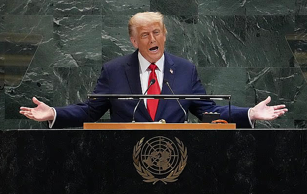 特朗普联合国大会发表演讲，猛烈抨击，现场鸦雀无声，如今无人再笑他（组图） - 4
