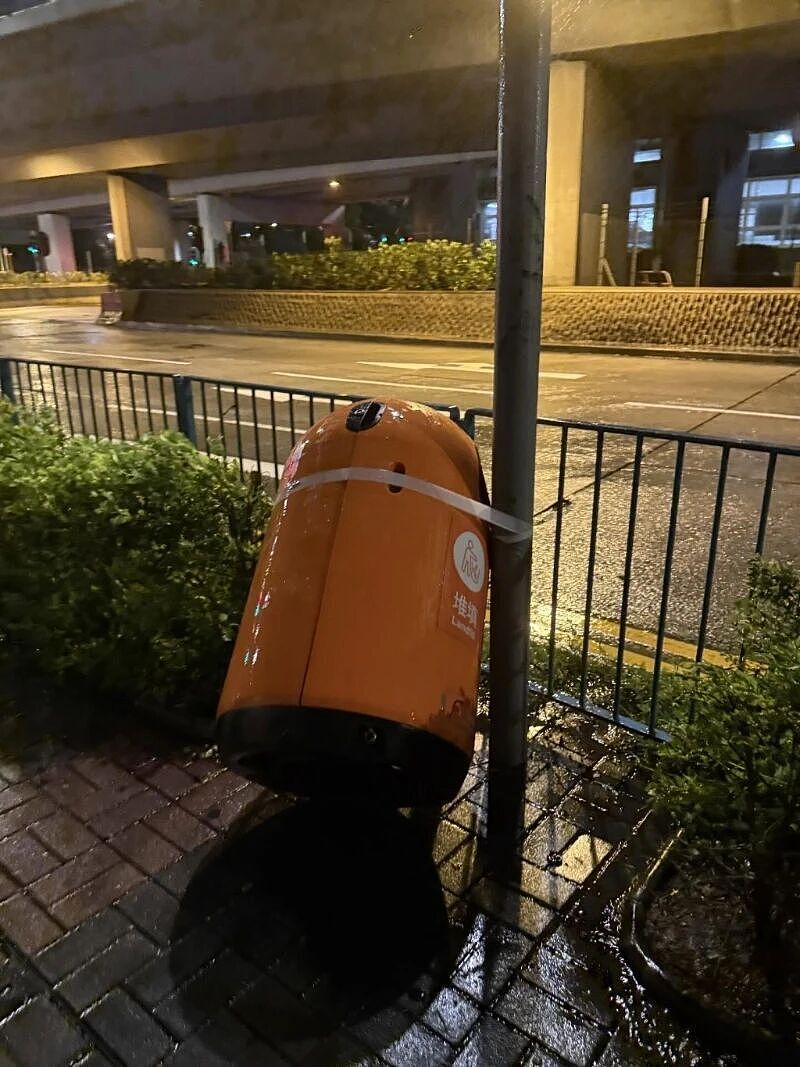 风王桦加沙来袭，香港高楼晃动、吊机飞舞、海水倒灌，网民：真心恐怖（组图） - 2