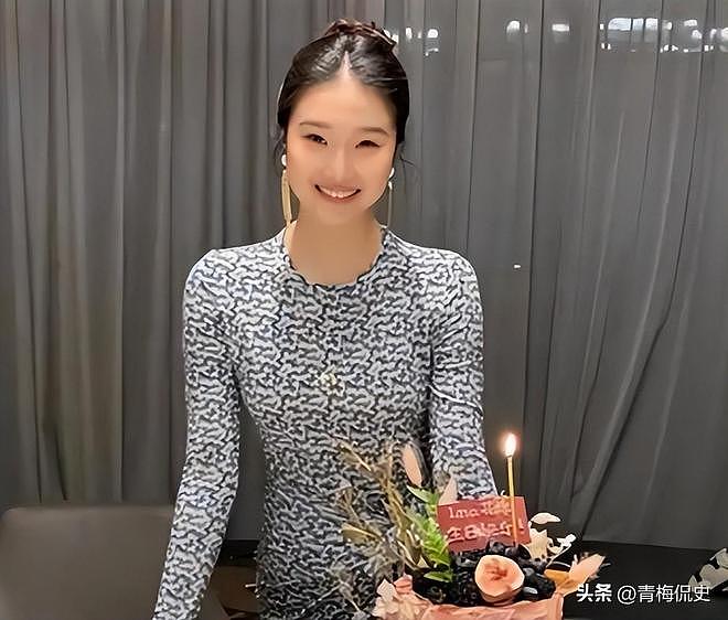 49岁马伊琍没想到，辛苦养大的17岁女儿文君竹，早为亲爹文章争光（组图） - 26