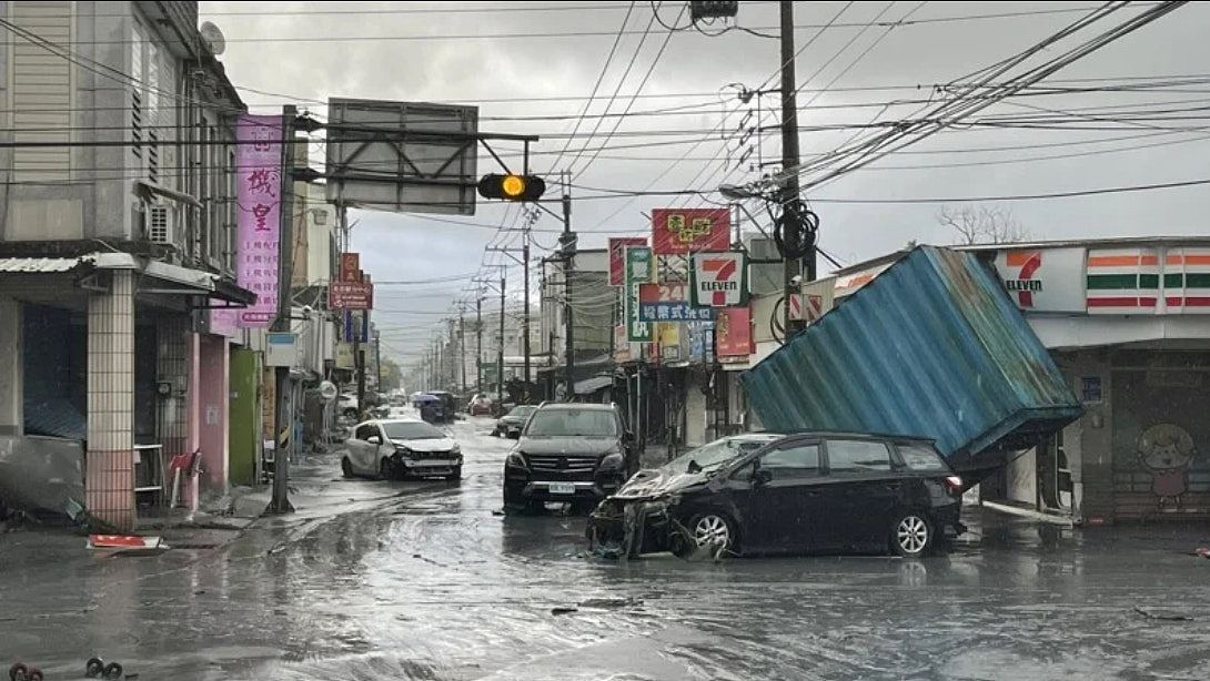 花莲堰塞湖溃堤14死仍有124人失联，救援人员逐户清查（组图） - 5