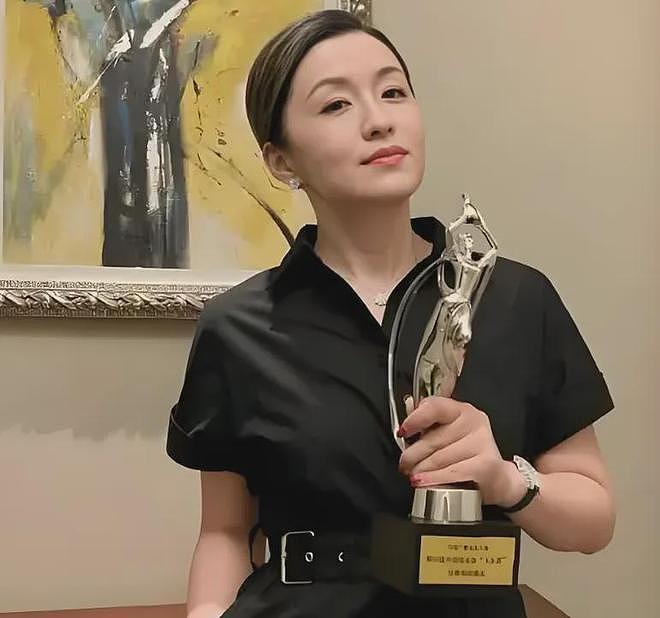 《繁花》剥削编剧事件升级！业内下场秦雯关评，剧组声明自打脸（组图） - 4