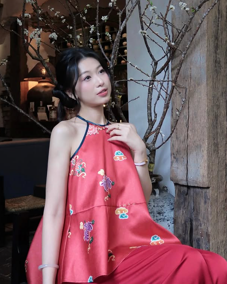 【美女】越南穿搭博主!皮肤犹如水蜜桃!原来真有又瘦又有肉的存在(组图) - 11