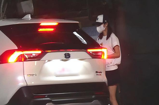 安以轩白天带娃晚上泡夜店，仨男相伴玩到凌晨，老公已入狱3年（组图） - 8