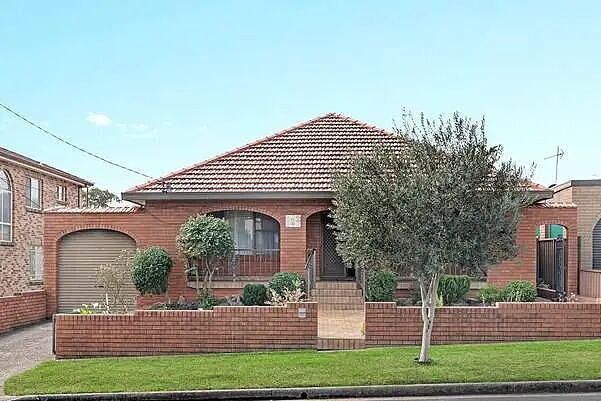 Hurstville物业286万拍卖出售，5年增值100万（组图） - 2