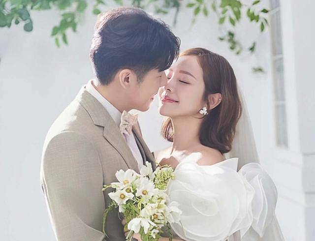 恭喜！TVB前知名女星和飞机师老公结婚，星级酒店办婚礼众多明星捧场（组图） - 5