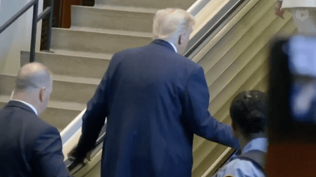 特朗普出席联大会议遇坏电梯、提词机失灵！白宫：联和国员工若蓄意妄为就要炒掉并调查（视频/组图） - 5