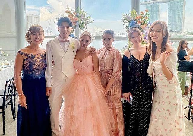 恭喜！TVB前知名女星和飞机师老公结婚，星级酒店办婚礼众多明星捧场（组图） - 3