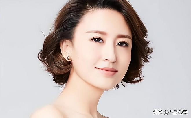 包养四个男人,嫁给70岁富翁?央视女主持私生活谣言别太离谱(组图) - 17