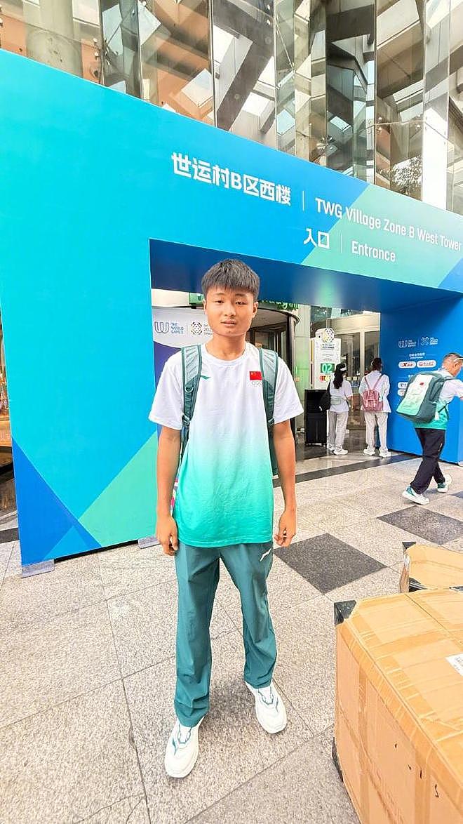 18岁中国小伙在泰国KO伊朗拳王，想征战世界泰拳舞台（组图） - 2