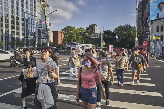开放“一孩家庭”请外佣？台湾提议为何引发分歧（组图） - 3