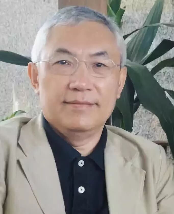 宣布终生单身！18岁公开恋情，两位天王为她痴迷，今男女通吃超爱玩？（组图） - 9