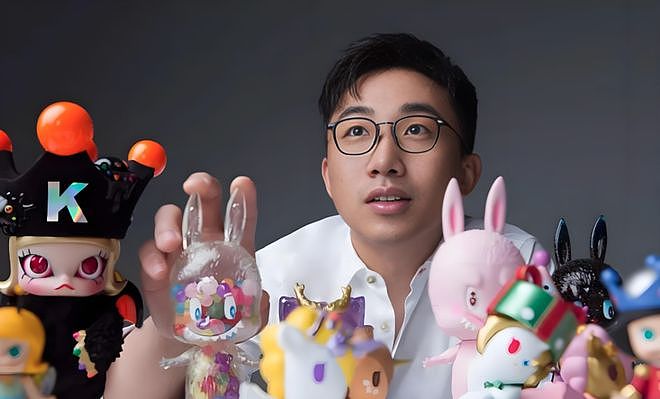 被嘲笑“是三流大学毕业”，泡泡玛特创始人王宁：母校西亚斯是一流大学（图） - 1