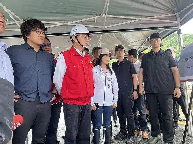 台湾花莲如世界末日，谁该负责？政坛却吵成一团（组图） - 2