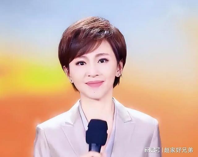欧阳夏丹：我这辈子最不后悔的就是，事业巅峰时选择辞职陪伴母亲（组图） - 1