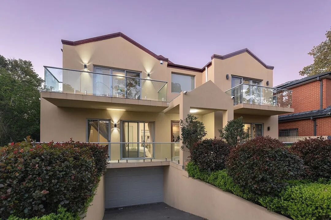 悉尼内西区Strathfield七房四卫北向三层大宅，多功能宽敞生活空间，近学校、公园，公共交通和购物餐饮区（组图） - 12