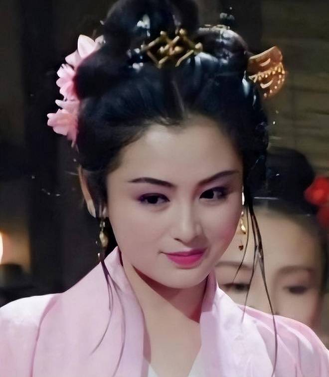 三代“古装第一美人”，吊打流量小花：蒋勤勤、陈红比美，谁赢了（组图） - 15