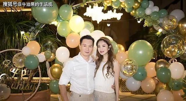 安以轩带娃看完病后泡夜店，与男性友人玩到凌晨（组图） - 7