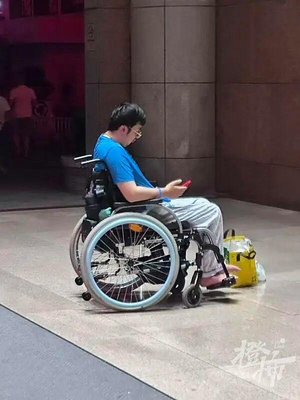 男子做了一个冲浪动作就永久瘫痪，女友发声（组图） - 10
