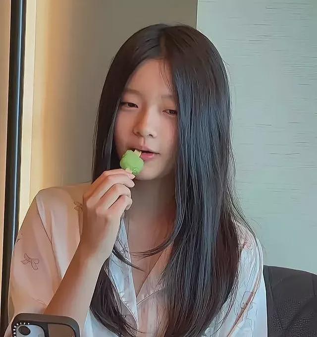 正脸曝光，大S力护的俩孩子，成汪小菲炫耀的资本（组图） - 2