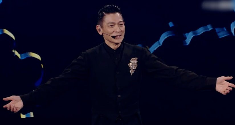 63岁刘德华开线上演唱会，20分钟观看人数破1000万（组图） - 2