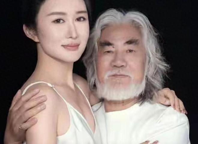 恩爱8年,娶了小31岁娇妻的张纪中,还是体会到了现实的烦恼(组图) - 1