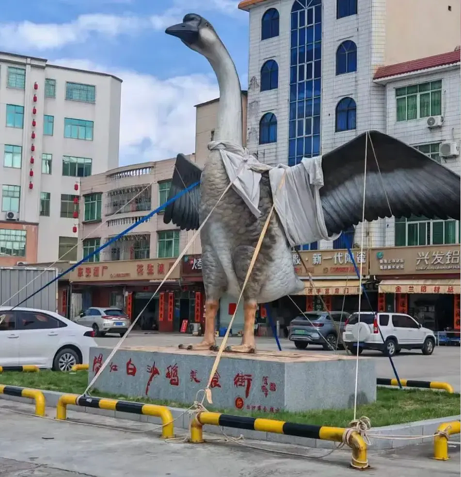 16级超强台风桦加沙过境！捆绑飞机、拴紧汽车，粤港澳台现场触目惊心（组图） - 17