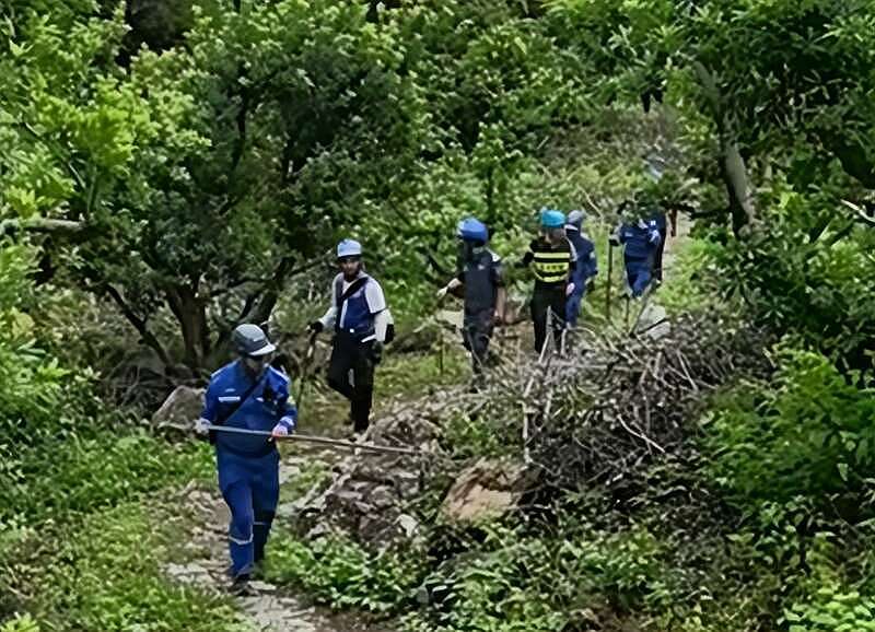 男老师登山失联已遇难，尸体腐烂死状凄惨（组图） - 6
