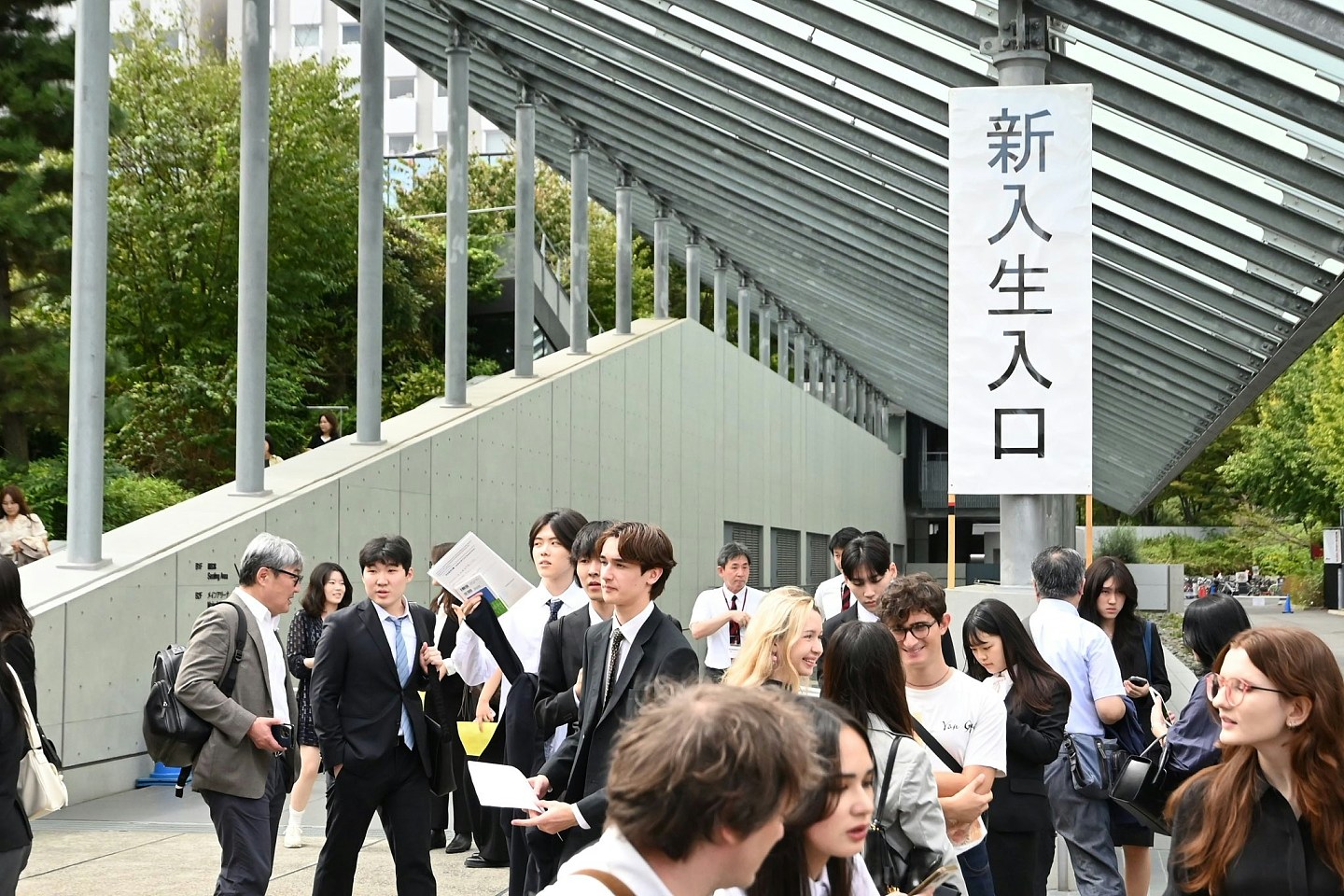 不再必选美英澳，中国留学生为何涌入日本大学？（组图） - 5