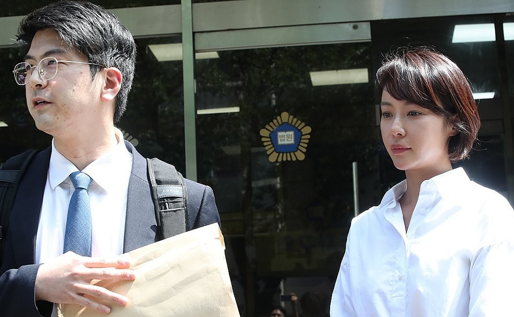 40岁知名女演员，获刑两年！（组图） - 3