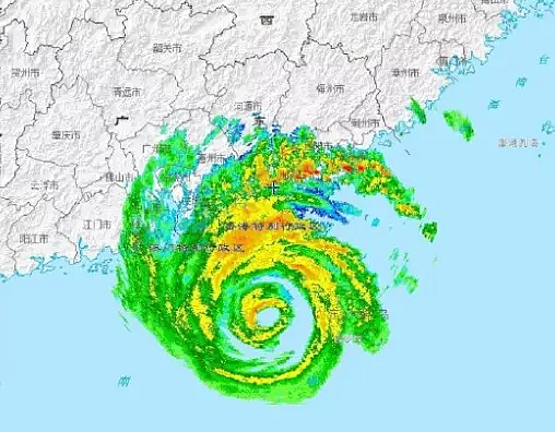 16级超强台风桦加沙过境！捆绑飞机、拴紧汽车，粤港澳台现场触目惊心（组图） - 1