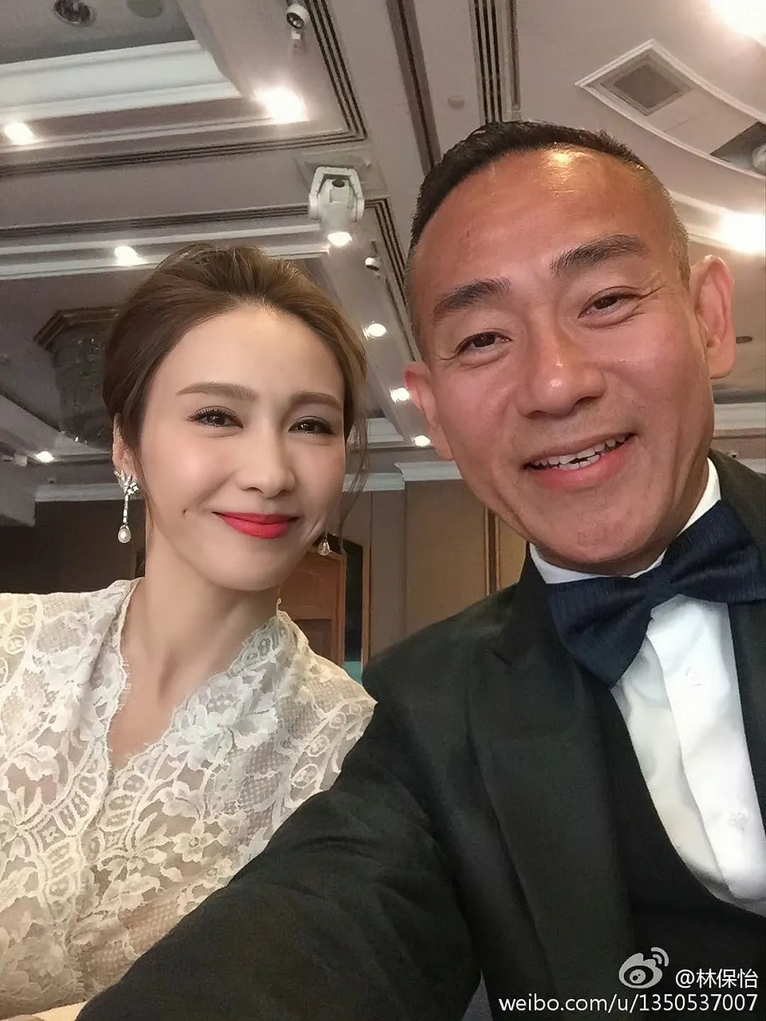 被黎姿拒爱18年后,他独居6亿豪宅:一人一狗,不要太爽!(组图) - 28