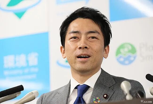 日本首相候选人接连塌房!小泉进次郎被曝买水军造假,高市早苗造谣外国人踢鹿…(组图) - 1