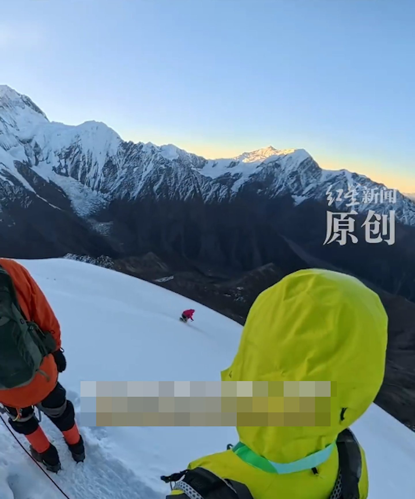 男子四川攀登雪山，从5588米处滑坠身亡，当地回应（组图） - 2