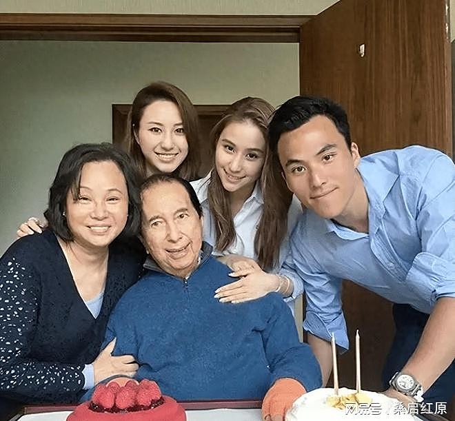 赌王儿子何猷启恋情曝光！女方长相丝毫不输奚梦瑶，已获三太认可（组图） - 1