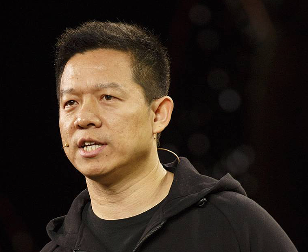 中国最大忽悠，要回国了？！拿下一家上市公司还设信托还债，他在打什么牌？（组图） - 2