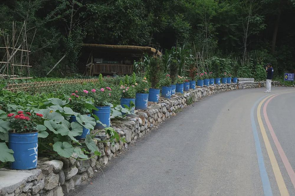 陕西小村庄,住一晚居然已经要两千了(组图) - 12