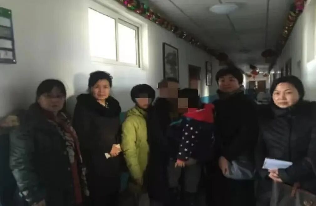 69岁，被家暴40年，她净身出户离婚（组图） - 9