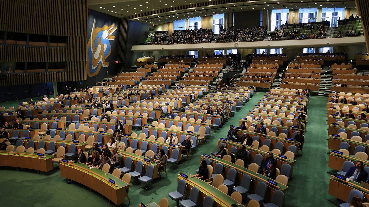 内塔尼亚胡好斗讲话，会场一片空荡荡，联合国的最尴尬时刻（组图） - 1